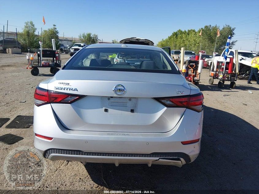 2022 NISSAN SENTRA SV XTRONIC CVT — фото 16