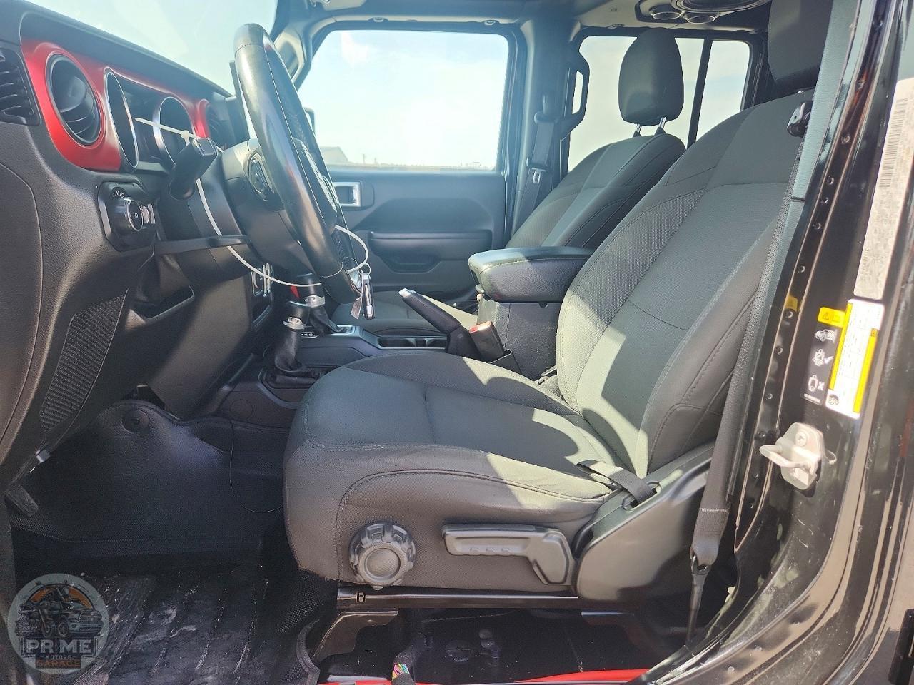 2020 JEEP WRANGLER — фото 21