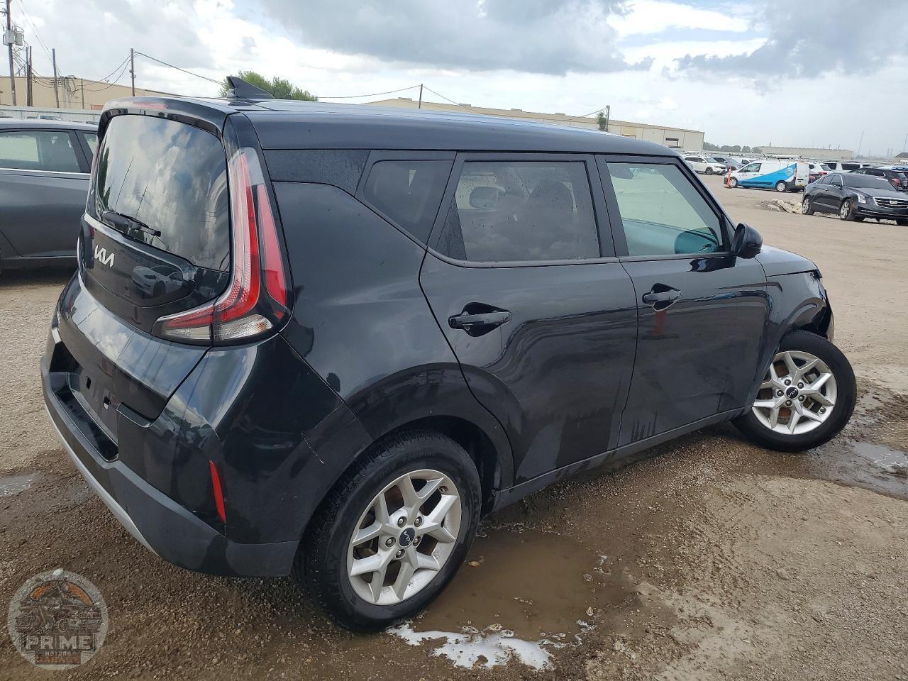 2023 KIA SOUL — фото 3