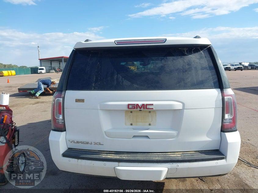 2017 GMC YUKON XL SLT — фото 16