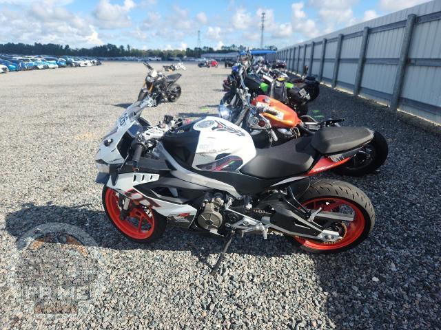 2025 APRILIA RS — фото 3