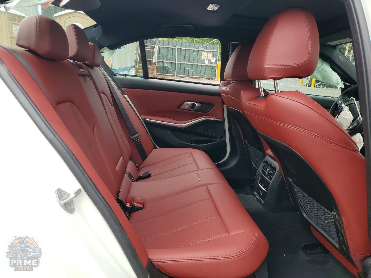 2022 BMW 3 SERIES — фото 10