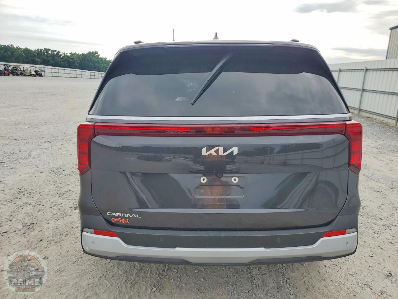 2025 KIA CARNIVAL — фото 6