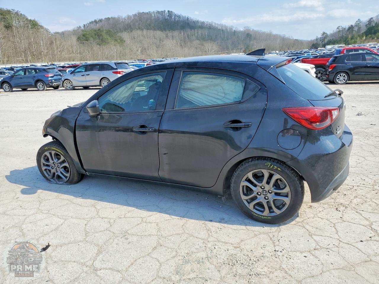 2020 TOYOTA YARIS — фото 2