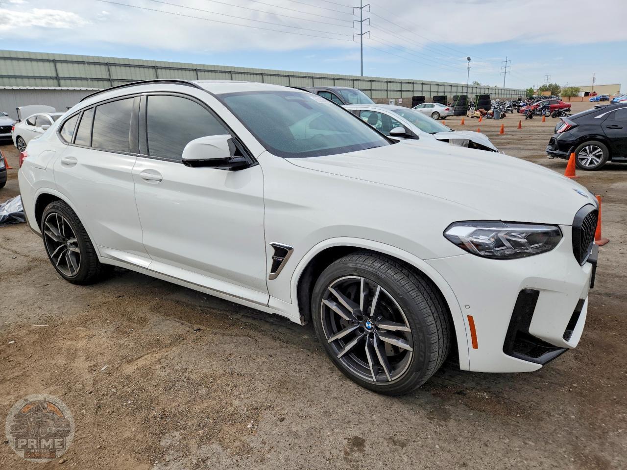 2022 BMW X4 — фото 4