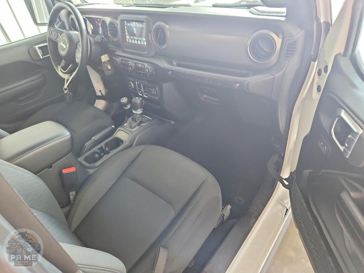 2021 JEEP WRANGLER — фото 40