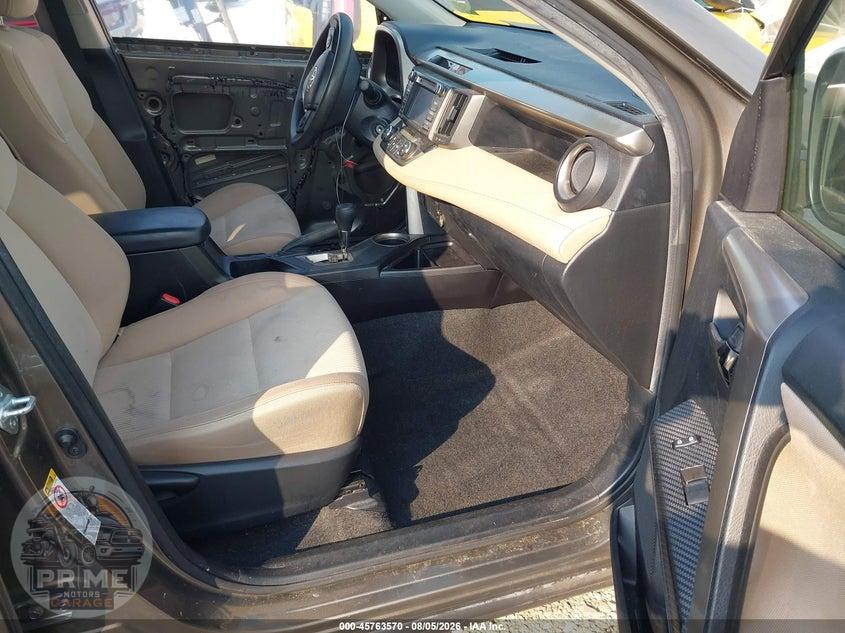 2015 TOYOTA RAV4 XLE — фото 5