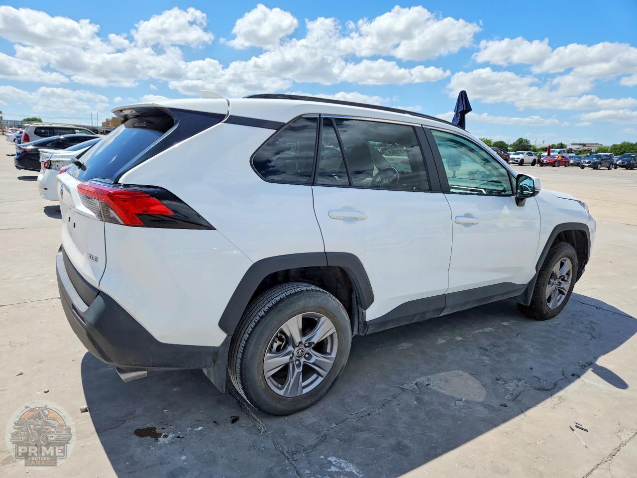 2024 TOYOTA RAV4 — фото 2