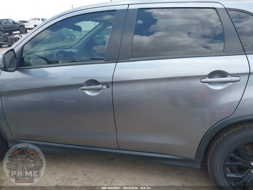 2017 MITSUBISHI OUTLANDER SPORT 2.0 LE — фото 14