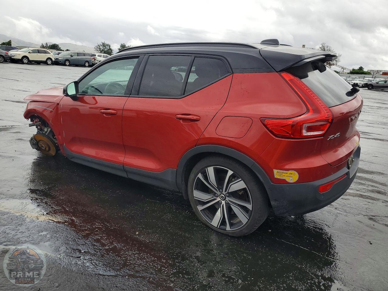 2022 VOLVO XC40 — фото 2