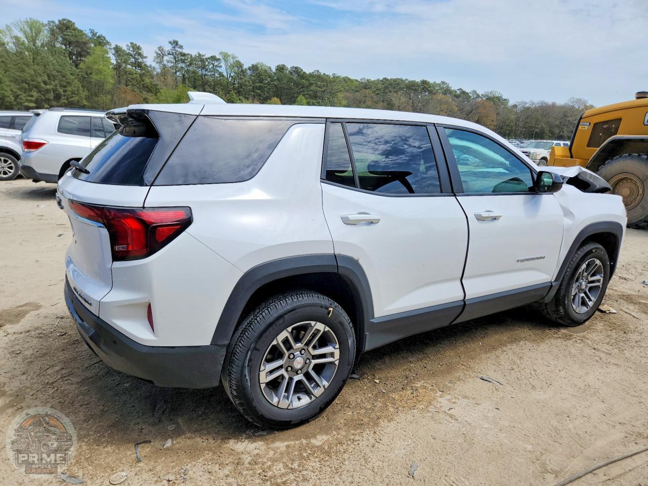 2025 GMC TERRAIN — фото 3