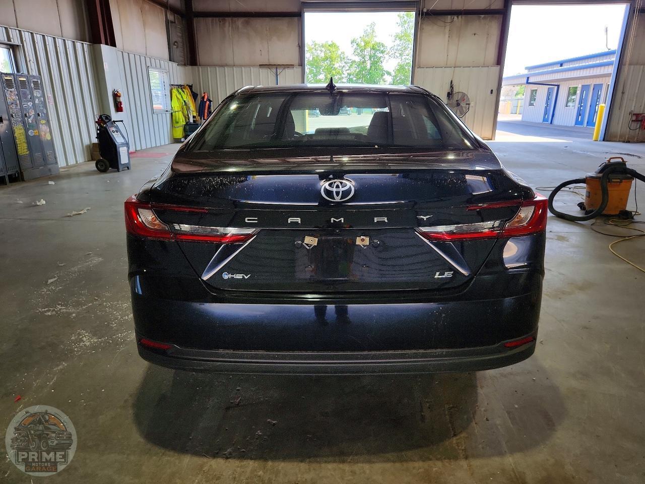 2025 TOYOTA CAMRY — фото 6