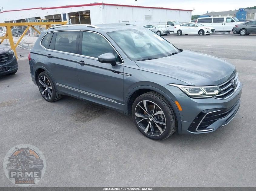 2022 VOLKSWAGEN TIGUAN 2.0T SEL R-LINE — фото 1
