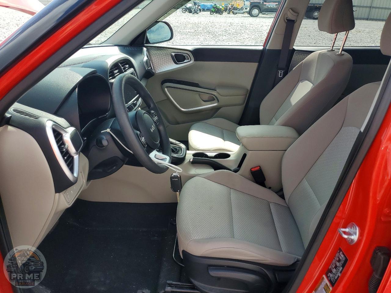 2025 KIA SOUL — фото 7