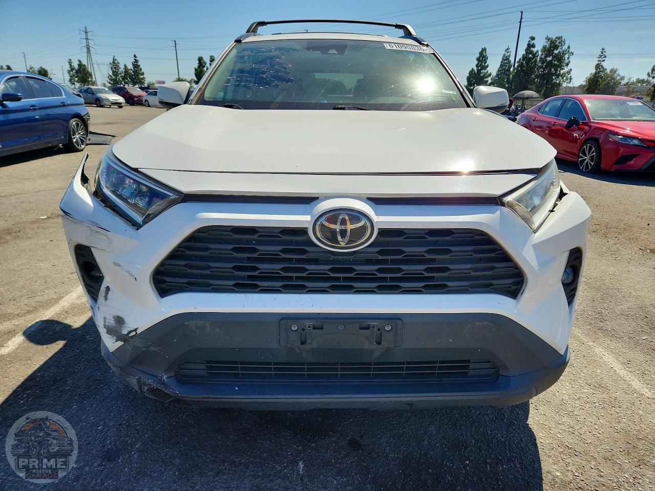 2020 TOYOTA RAV4 — фото 5