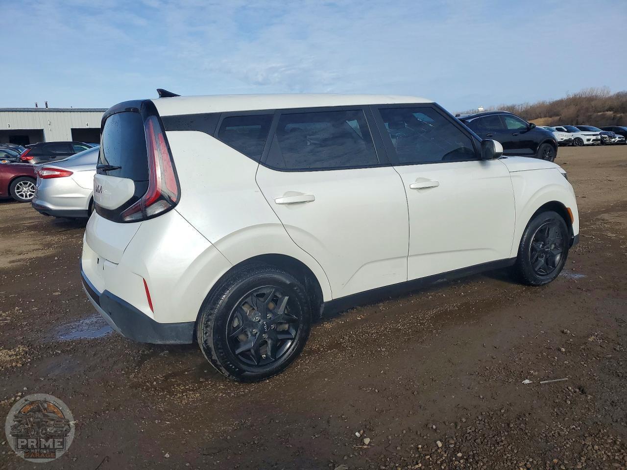 2023 KIA SOUL — фото 3
