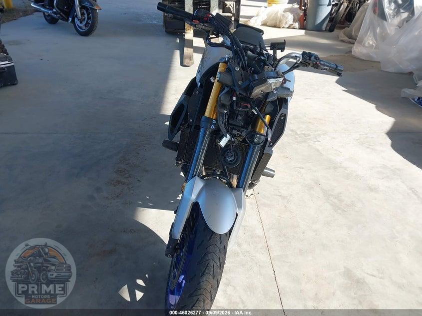 2015 YAMAHA FZ09 — фото 5