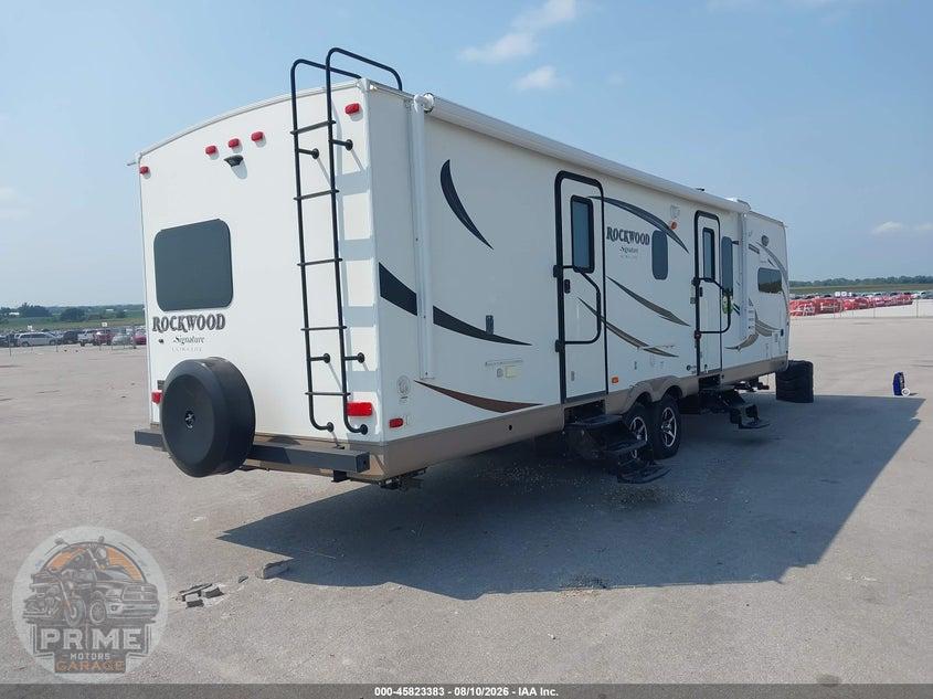 2017 ROCKWOOD SIGNATURE ULTRA LITE — фото 4