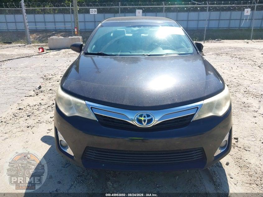 2014 TOYOTA CAMRY HYBRID XLE — фото 6