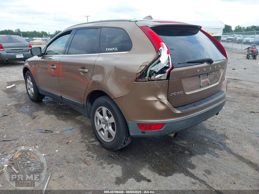 2011 VOLVO XC60 3.2/3.2 R-DESIGN — фото 3
