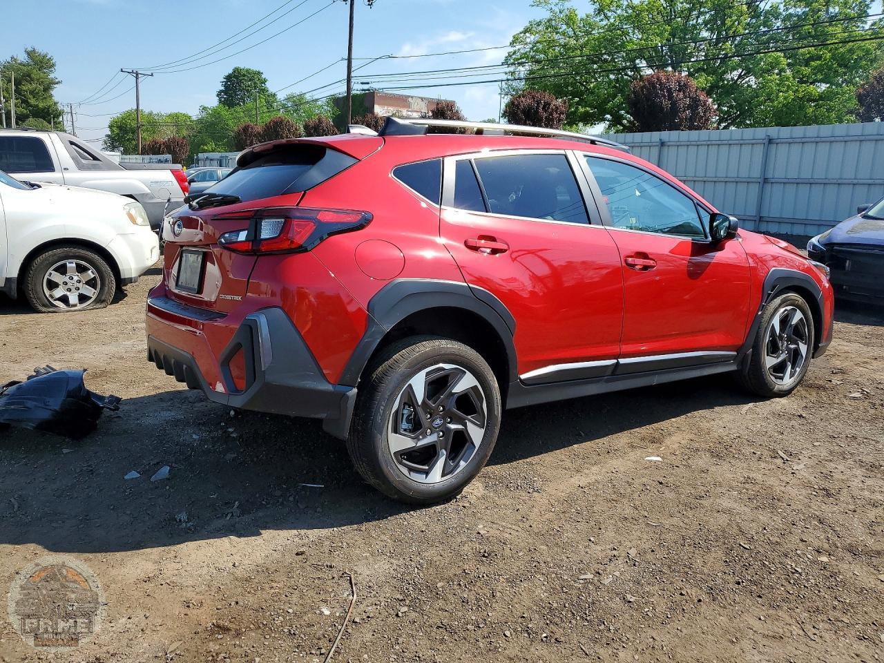 2025 SUBARU CROSSTREK — фото 2