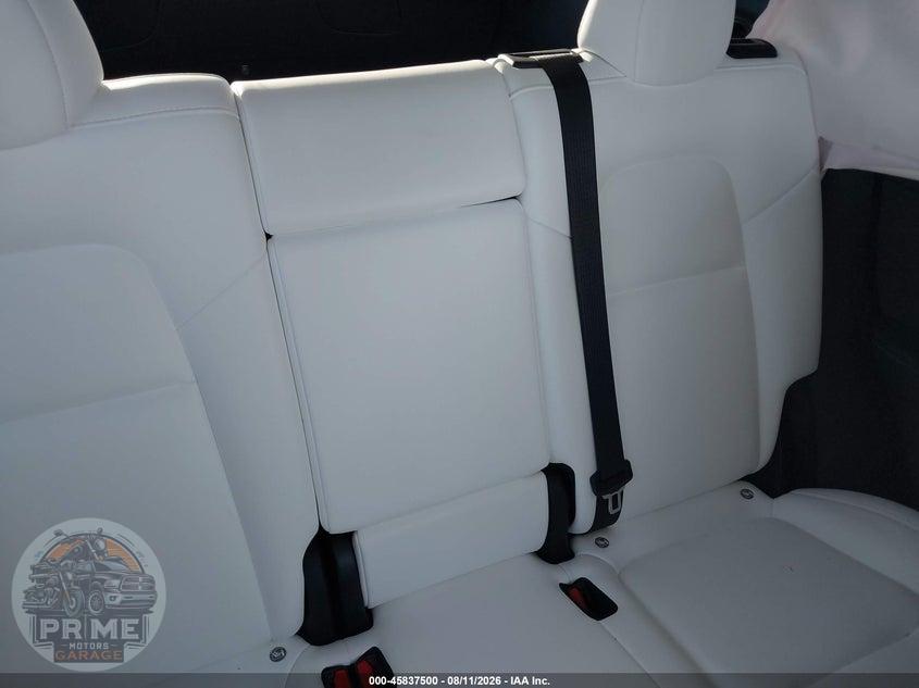 2022 TESLA MODEL Y LONG RANGE DUAL MOTOR ALL-WHEEL DRIVE — фото 8