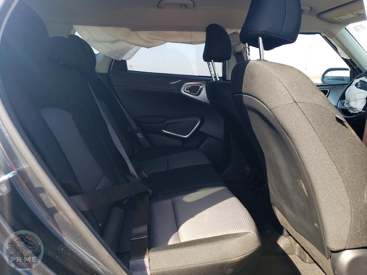 2025 KIA SOUL — фото 11