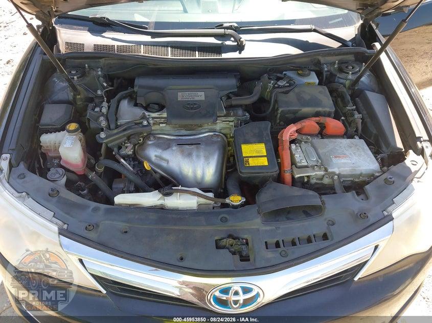 2014 TOYOTA CAMRY HYBRID XLE — фото 10