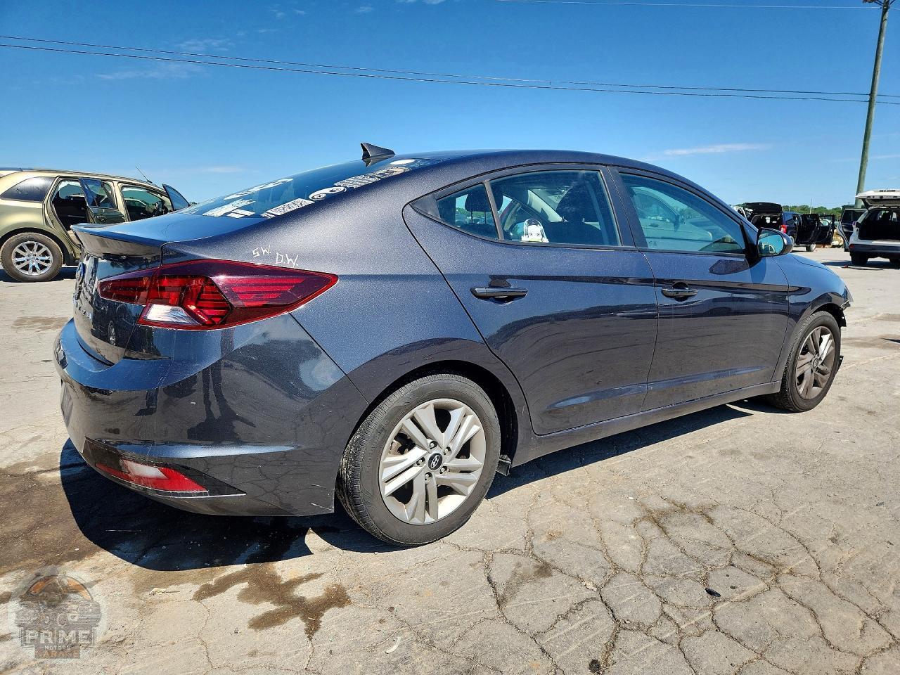 2020 HYUNDAI ELANTRA — фото 3