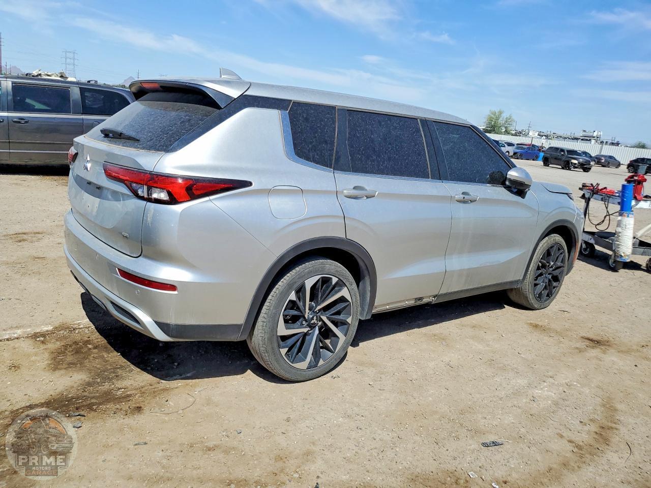 2022 MITSUBISHI OUTLANDER — фото 9