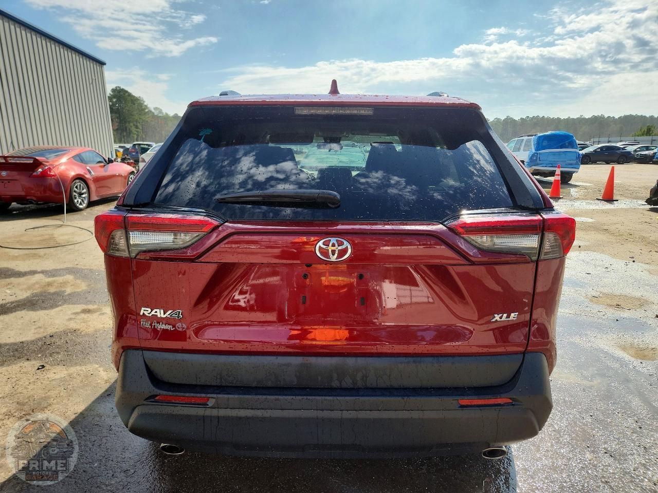 2020 TOYOTA RAV4 — фото 6