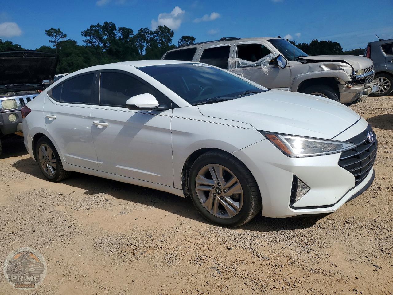 2020 HYUNDAI ELANTRA — фото 4