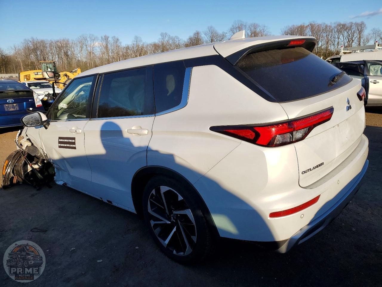 2022 MITSUBISHI OUTLANDER — фото 2