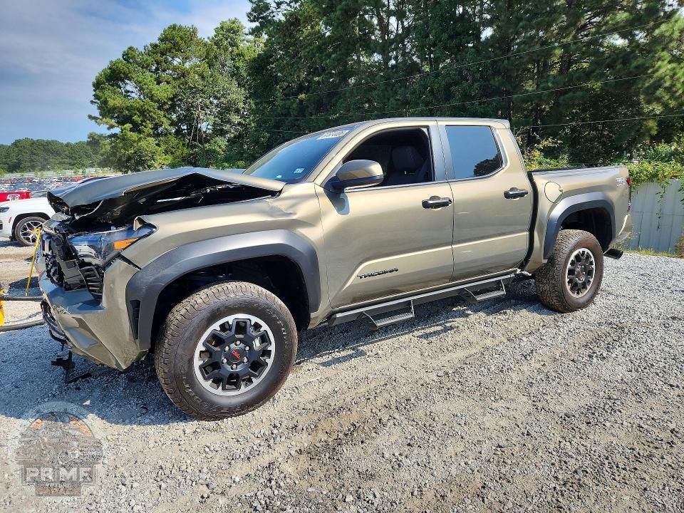 2025 TOYOTA TACOMA — фото 1