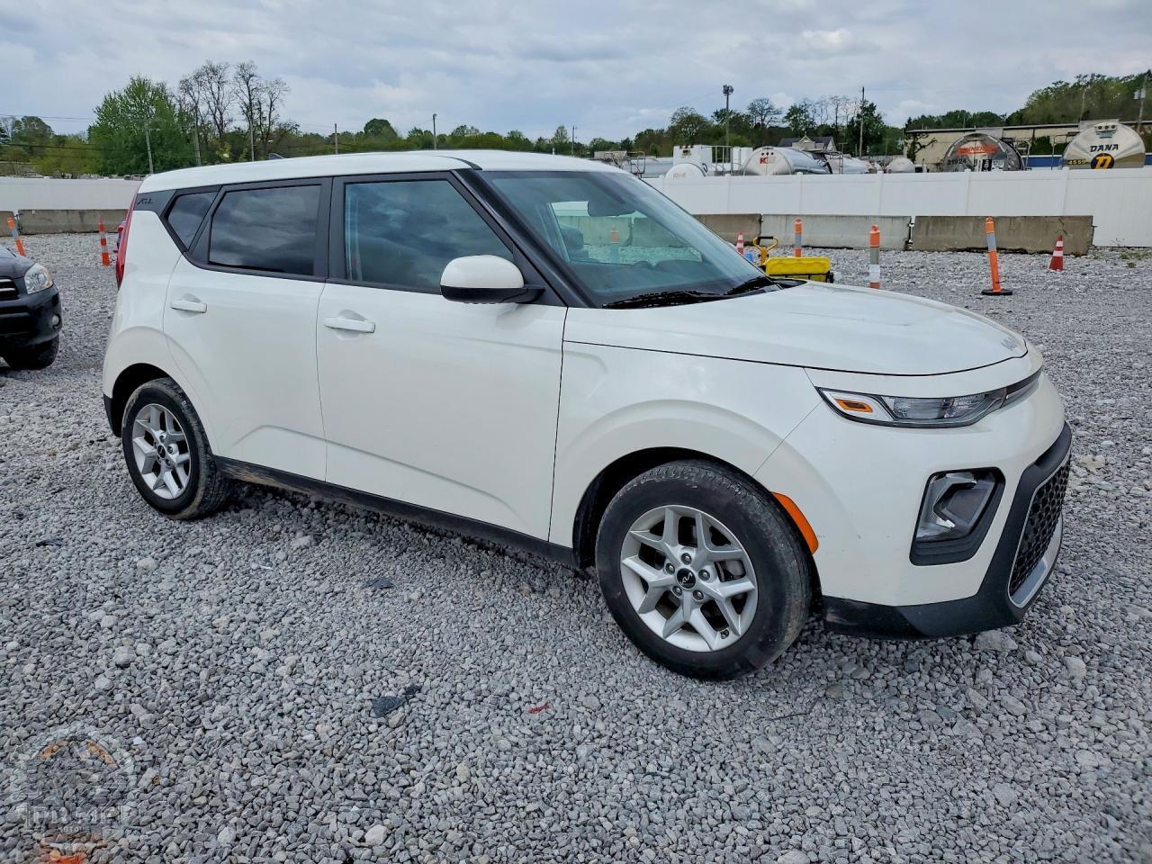 2022 KIA SOUL — фото 4