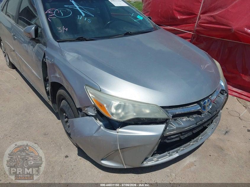 2015 TOYOTA CAMRY HYBRID XLE — фото 6