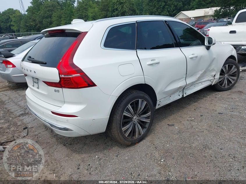 2023 VOLVO XC60 B5 PLUS BRIGHT THEME — фото 4
