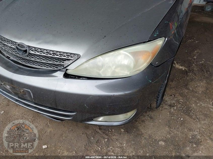 2004 TOYOTA CAMRY XLE — фото 14