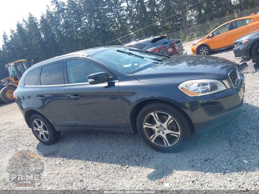 2013 VOLVO XC60 T6 — фото 13