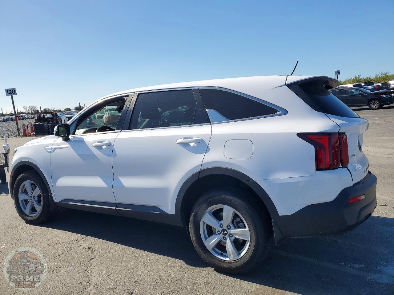 2021 KIA SORENTO — фото 2