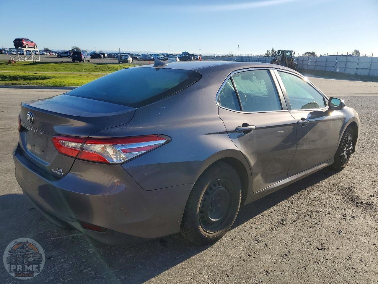2020 TOYOTA CAMRY — фото 3