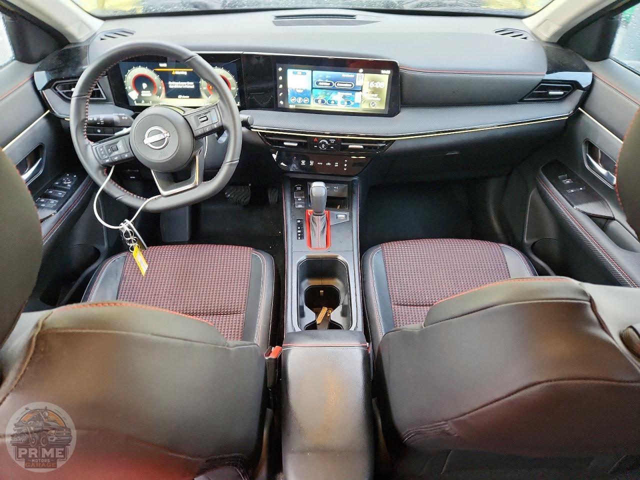 2025 NISSAN KICKS — фото 8