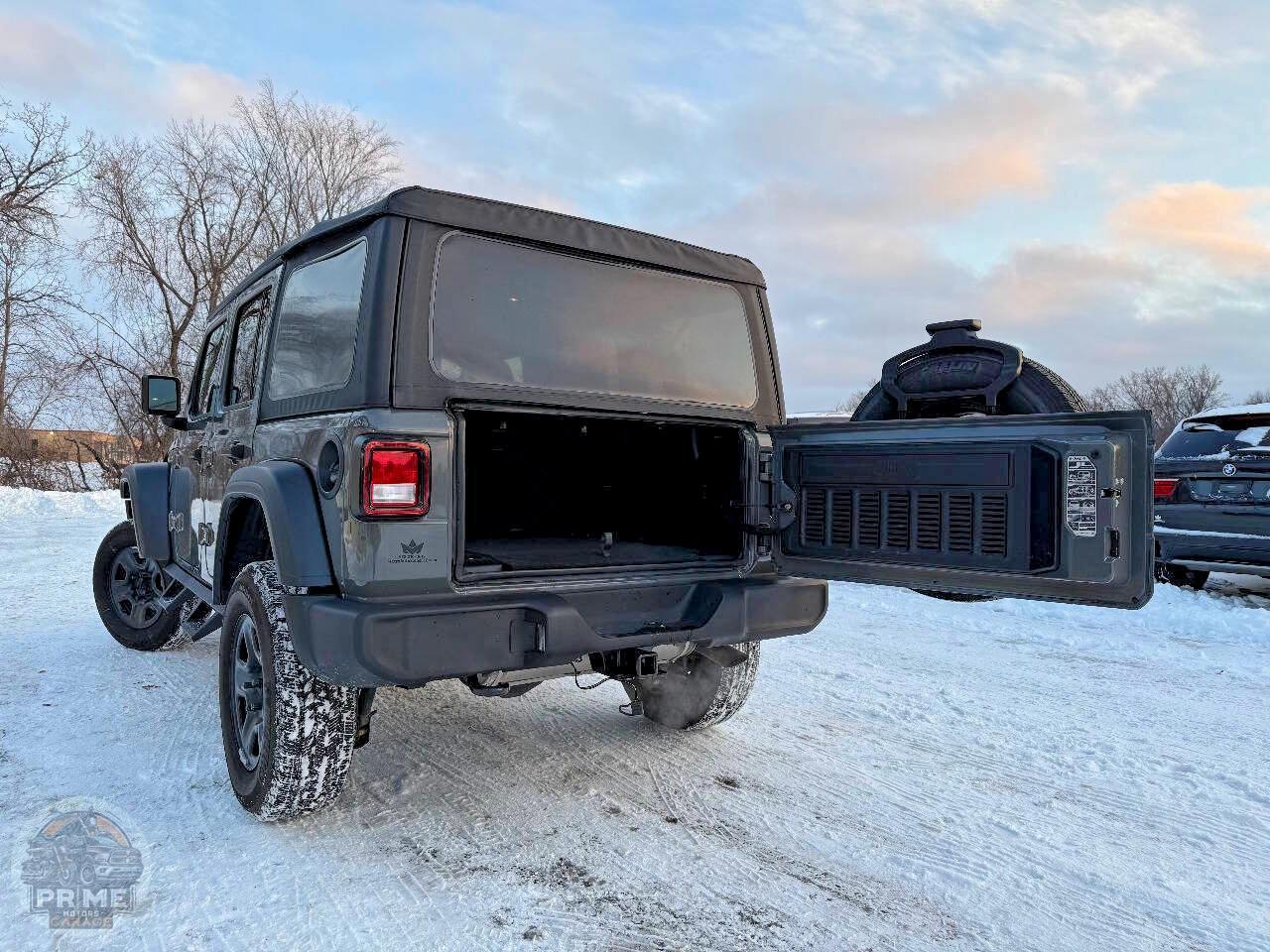 2020 JEEP WRANGLER — фото 29