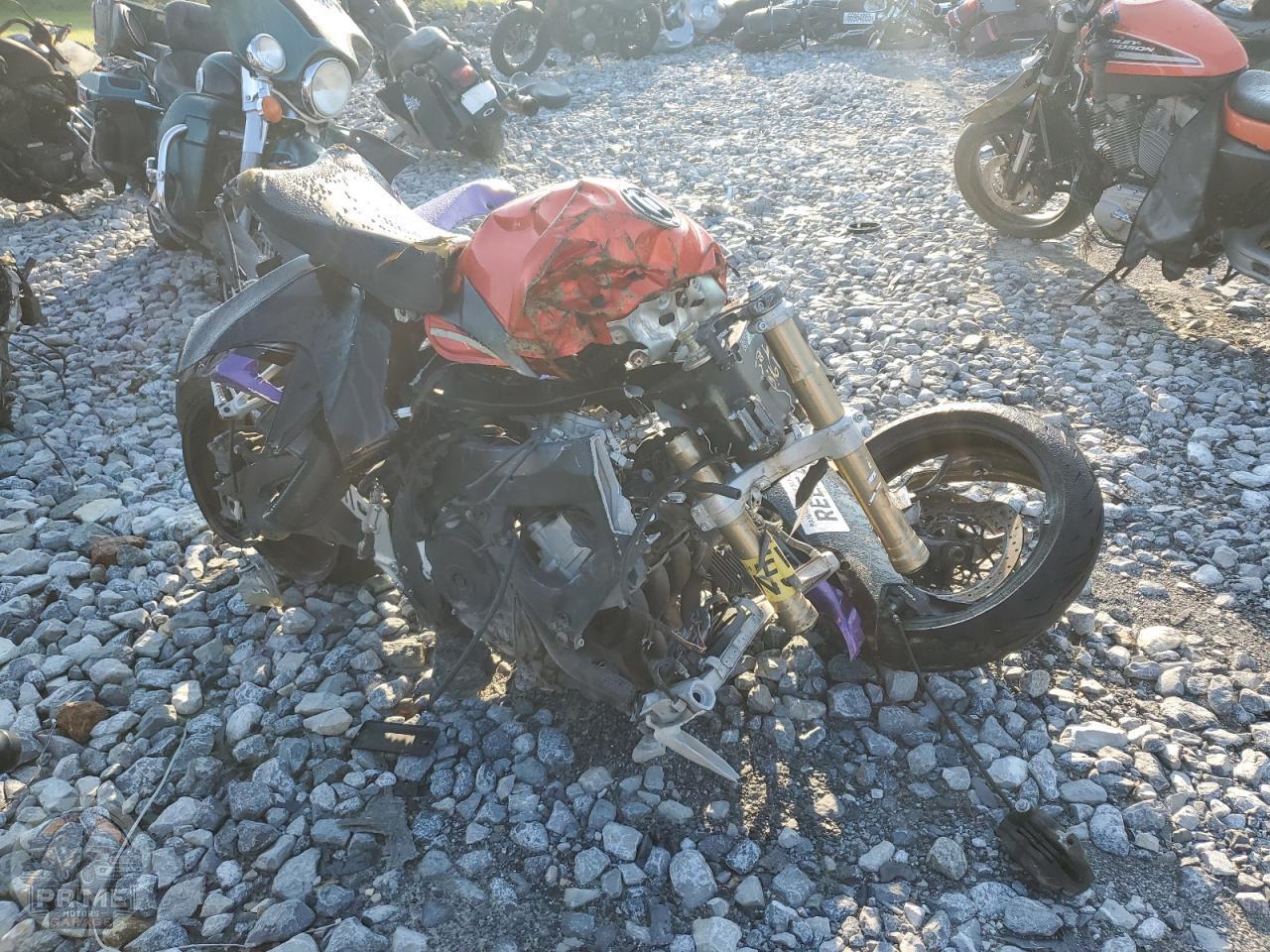 2007 SUZUKI GSX R750 — фото 1