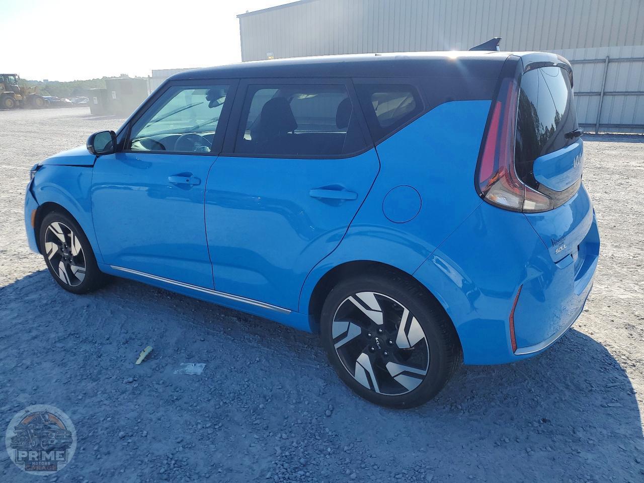 2023 KIA SOUL — фото 2