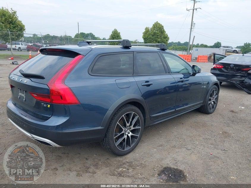 2018 VOLVO V90 CROSS COUNTRY T6 — фото 4