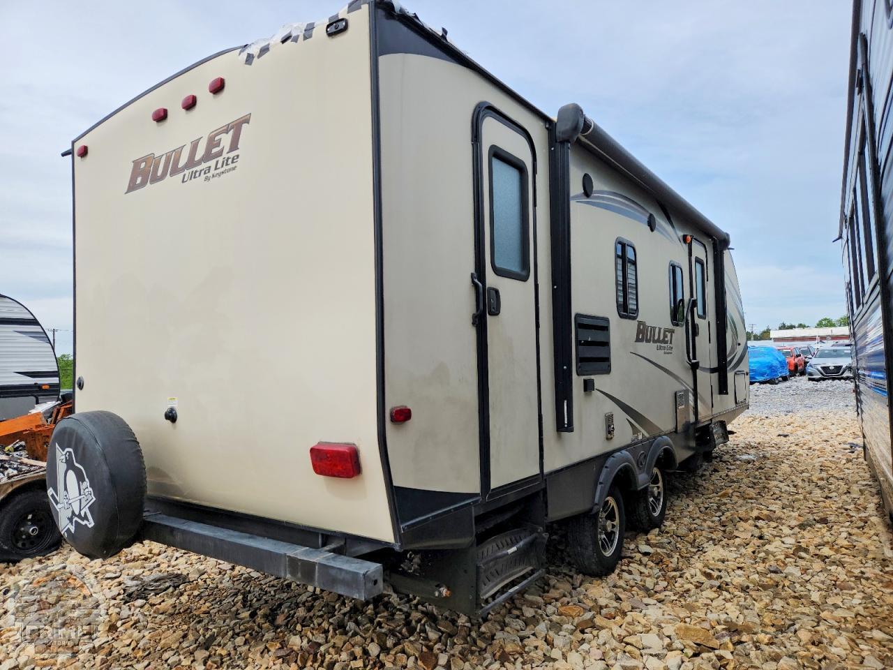 2016 KEYSTONE BULLET ULTR RECREATIONAL — фото 4