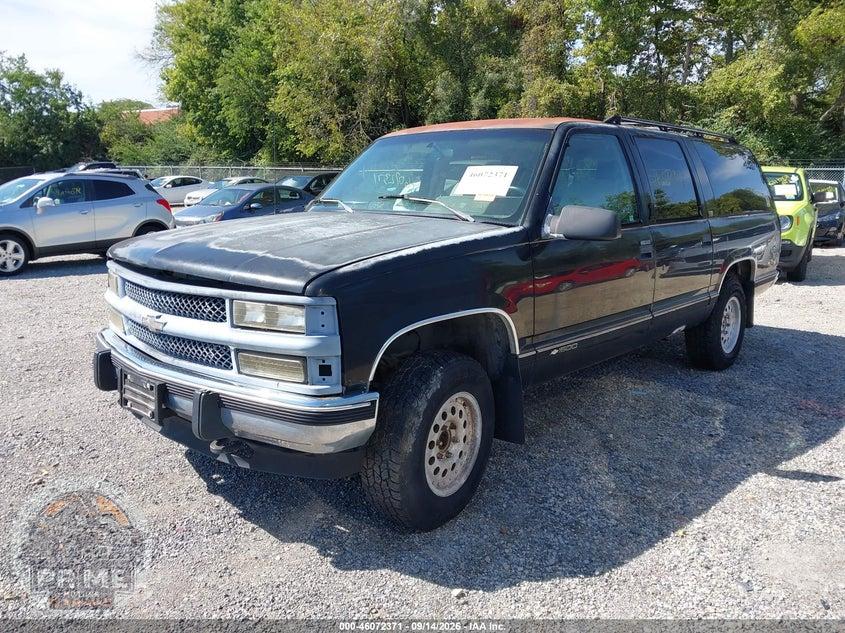 1994 CHEVROLET SUBURBAN K1500 — фото 2