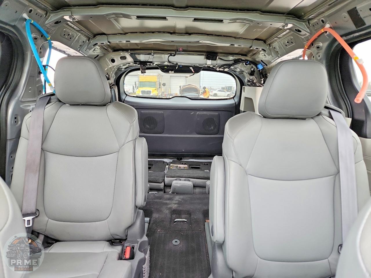 2021 TOYOTA SIENNA — фото 10