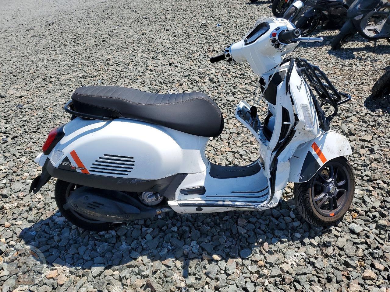 2024 VESPA GTSSEI — фото 1